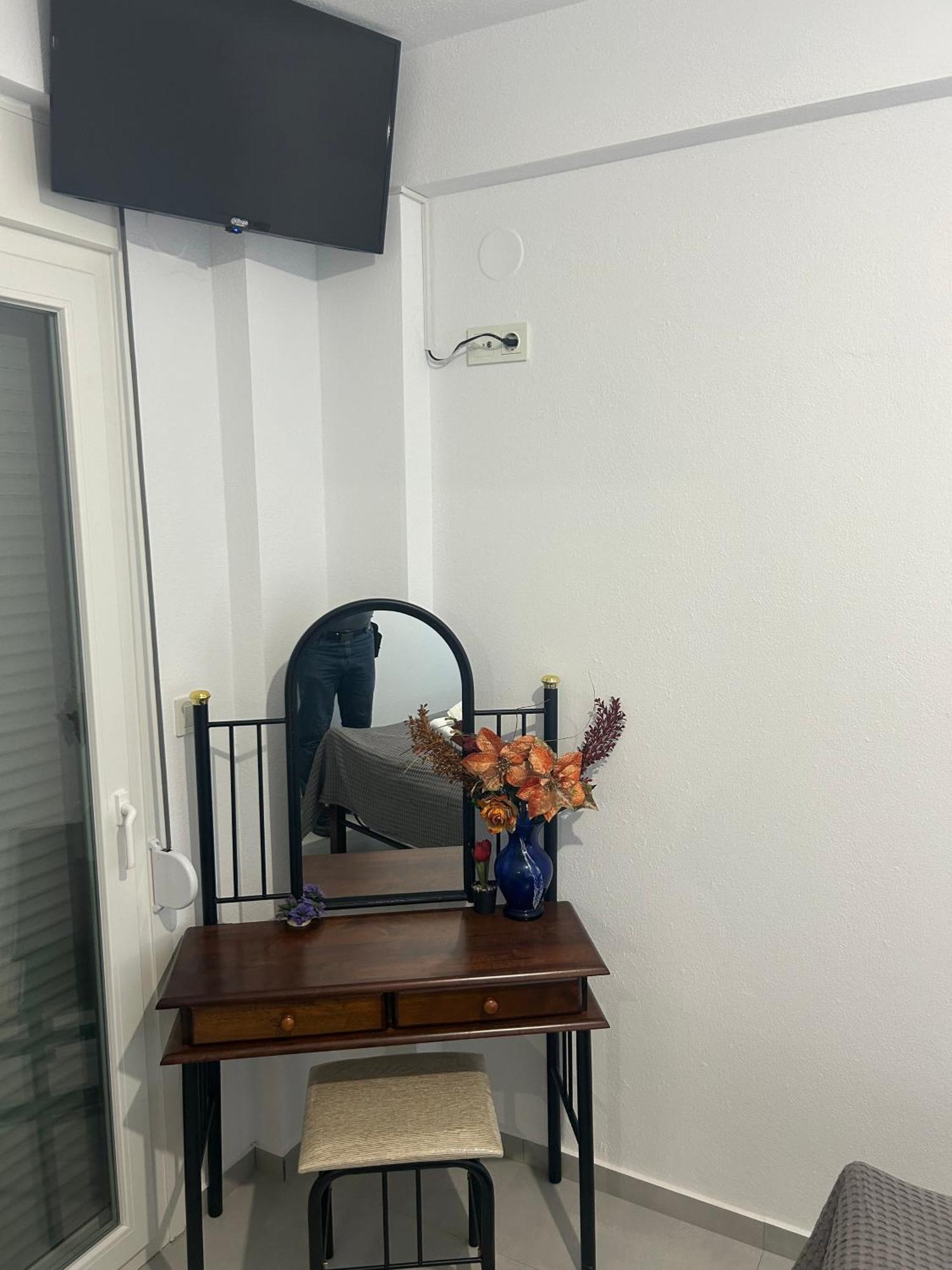 Kalofas Apartments Amaryllis Ofrínion Dış mekan fotoğraf